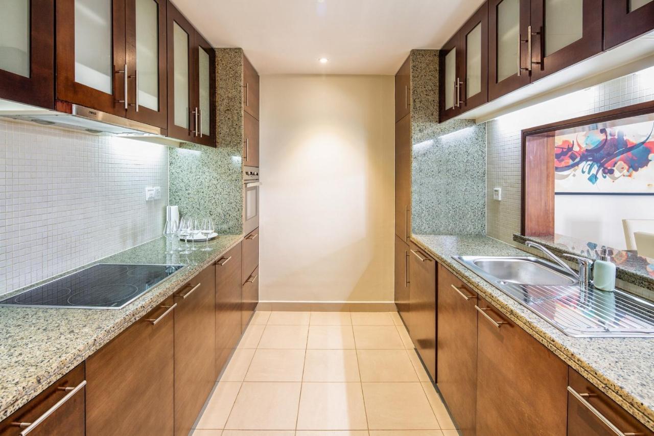 Nasma Luxury Stays - Fantastic Burj Khalifa View From This Fancy Condo ดูไบ ภายนอก รูปภาพ